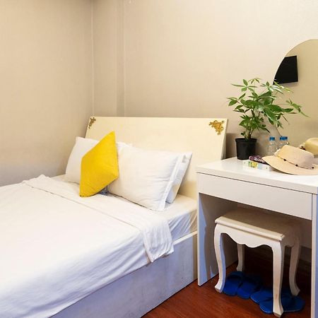 Crowne Bui Vien Hotel Cidade de Ho Chi Minh Exterior foto